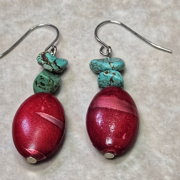 Vintage Red Bead and Turquoise Dangle Earrings Inclued Extra 925 Silver Hooks - Picture 4 of 17